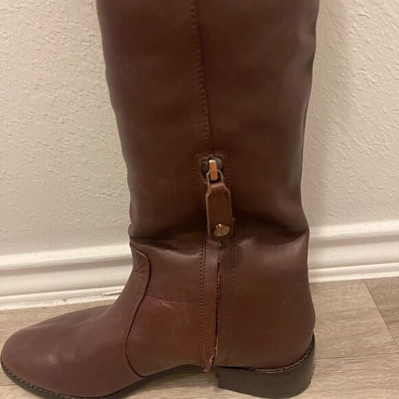 BCBG MaxAzria brown leather over the boots - Picture 9 of 16